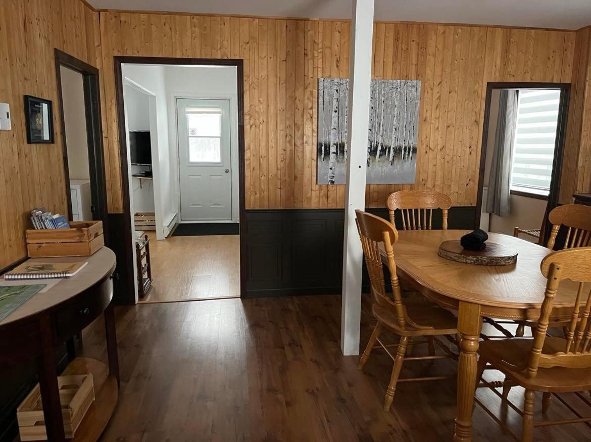 La Cabane Chez Jimmy Petit-Saguenay 외부 사진